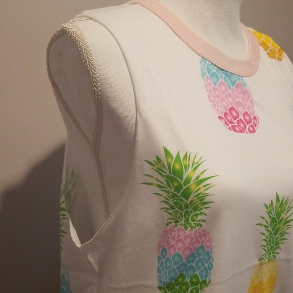 (S/M left) Women's Colorful Pineapples Tank - Picture 4 of 6